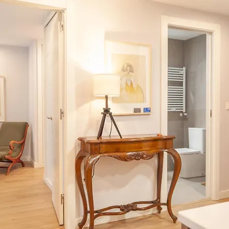 Apartamento Avg Numa Guilhou 4