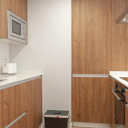 Avg Numa Guilhou 4 Gijón