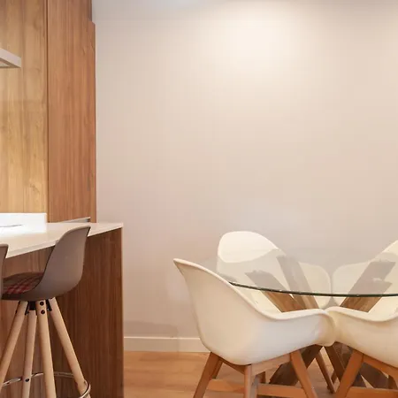 Avg Numa Guilhou 4 Apartamento *