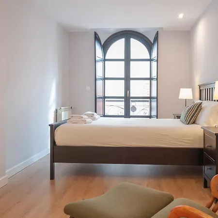 Avg Numa Guilhou 4 Apartamento *